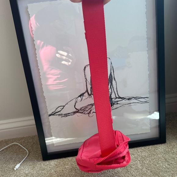 Lululemon Pink Belt Bag size 1L - Picture 8 of 12